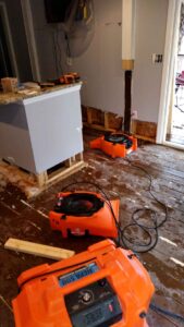 mold dehumidifiers - 911 Restoration in Marietta